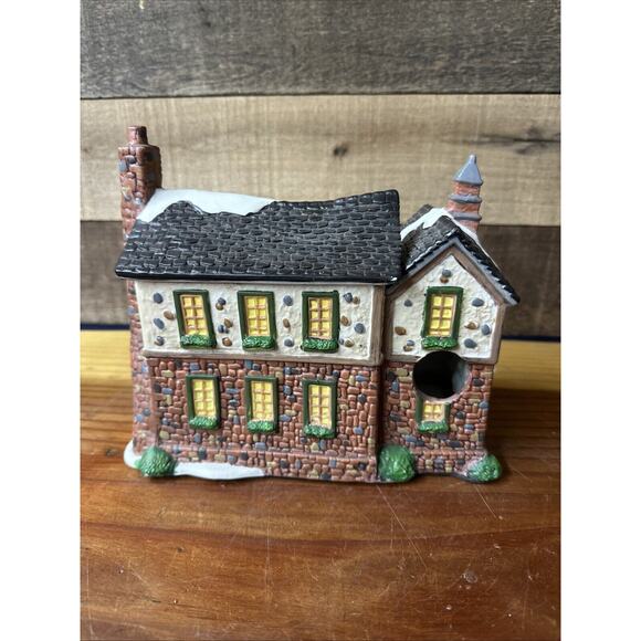 Enchanted Forest Christmas Village Glass Window House Ye Old Cobbler In Box - Picture 4 of 8